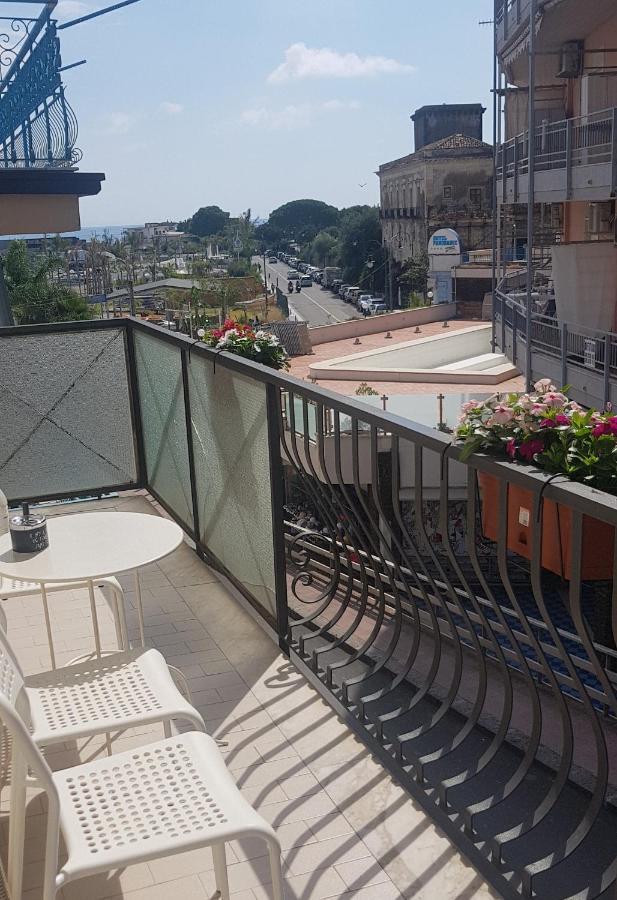 B&B La Costa Di Naxos Giardini-Naxos Exterior foto